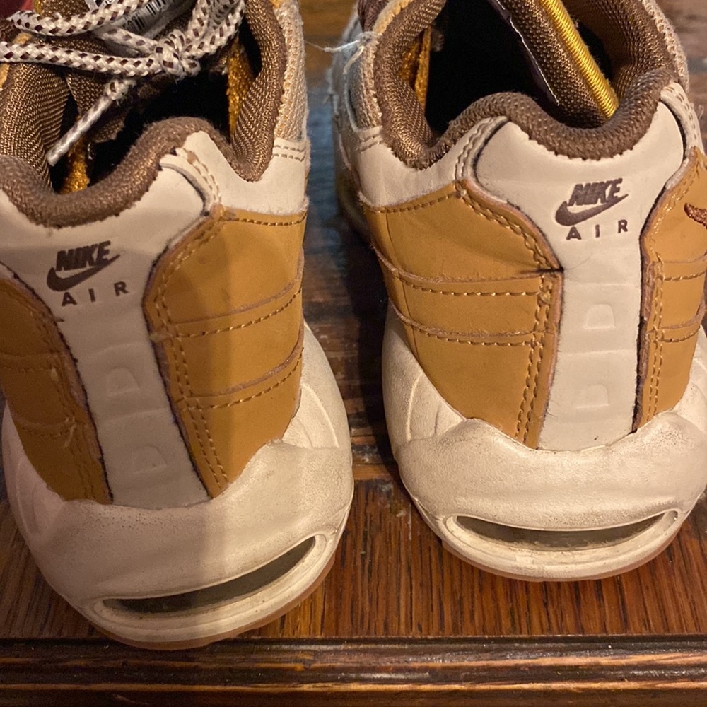 Air max - Picture 3 of 3